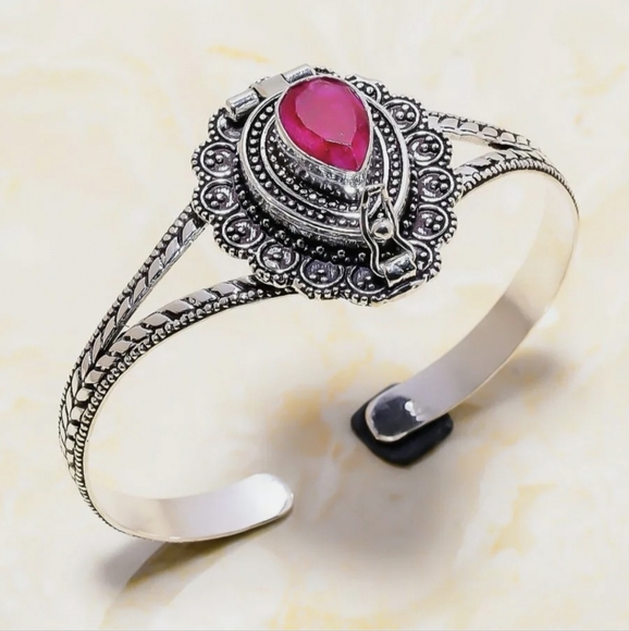 New Kashmir Ruby 925 Silver Poison Cuff Bracelet. - Picture 2 of 9